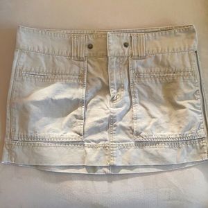 American Eagle Size 8 Khaki Mini Skirt